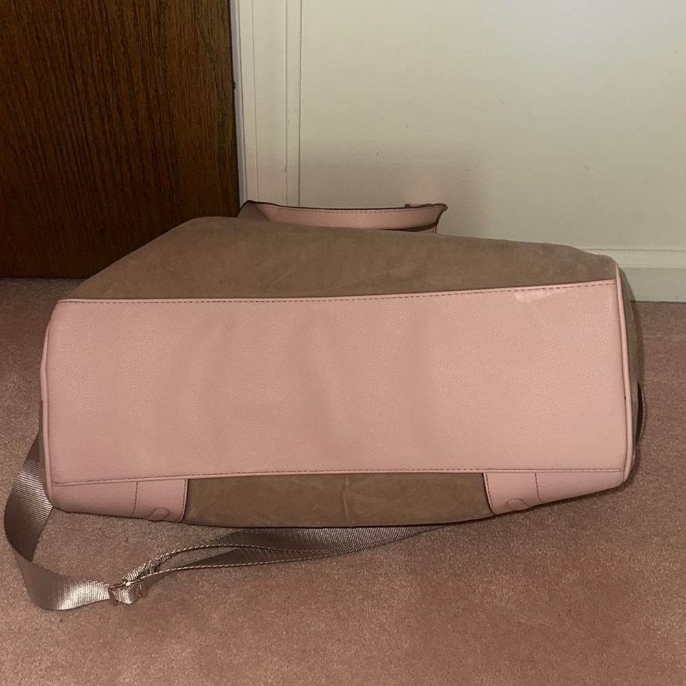 Juicy Couture Heritage Weekender In Color Cafe Duffel Bag - Picture 7 of 7